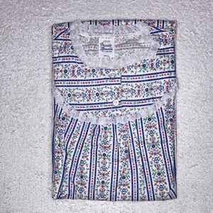 Nwot vintage private moments 100% cotton gown small